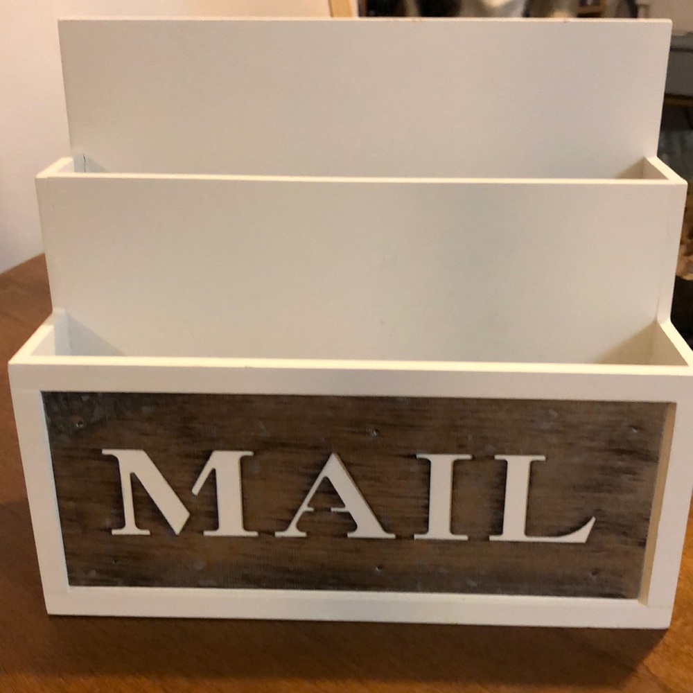 Mail organizer